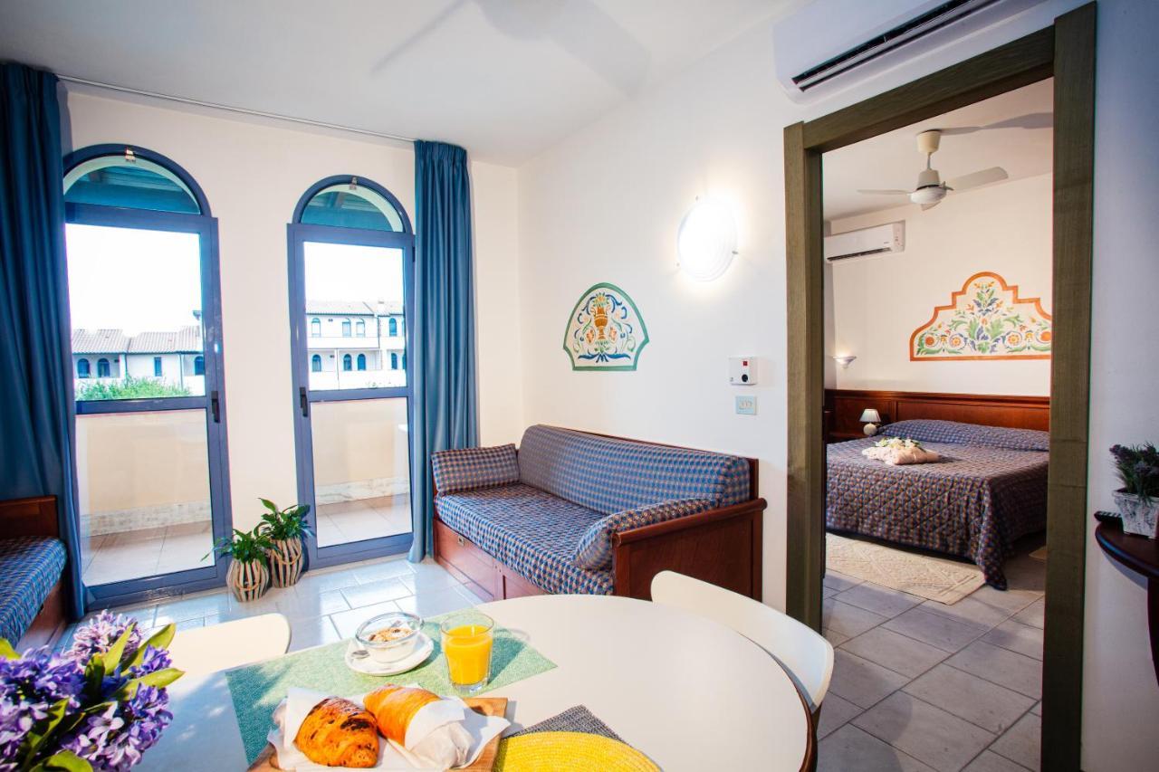 Residenza Dei Cavalleggeri San Vincenzo Bagian luar foto